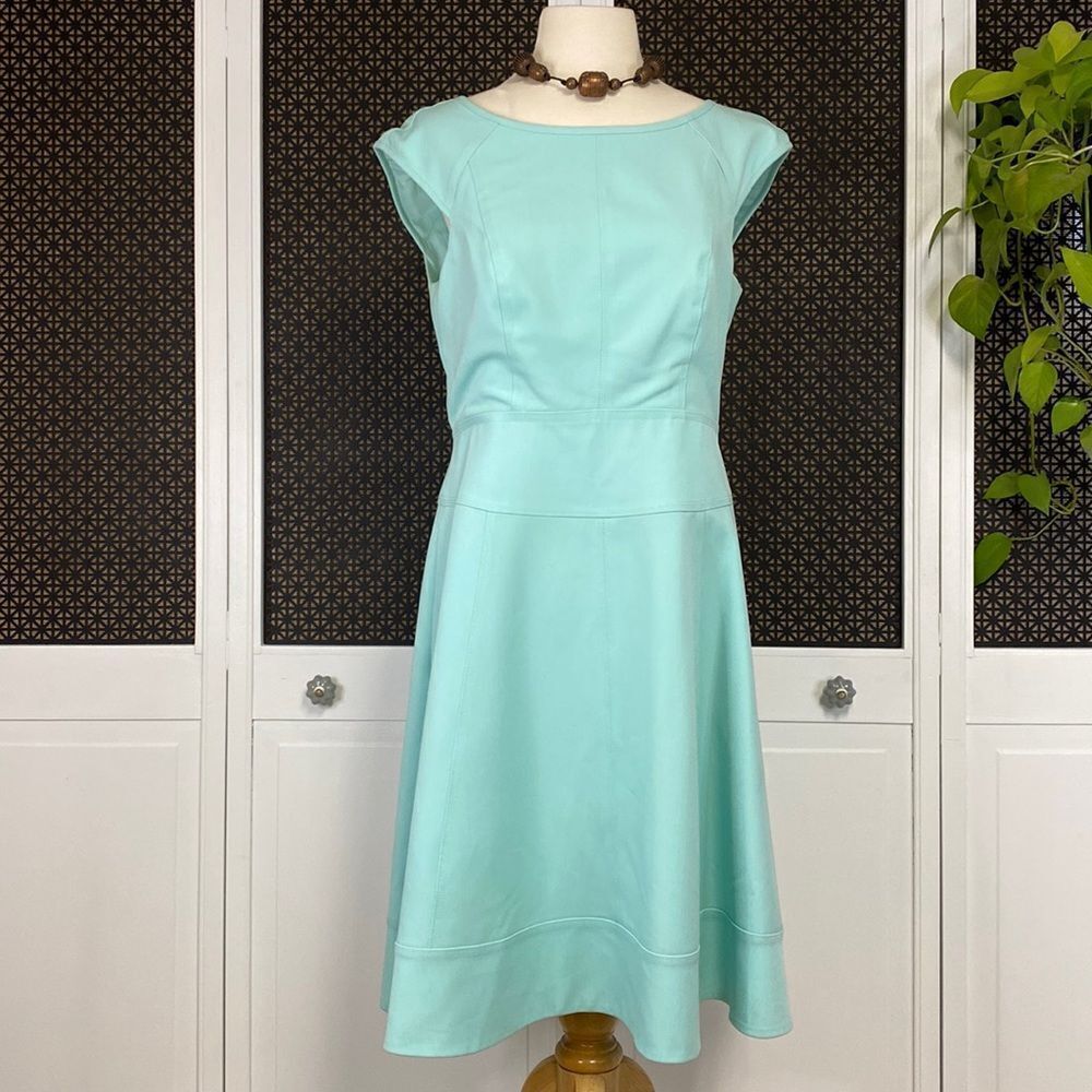Maggy London Mint Green A-Line Sleeveless Classy Vintage Style Dress Size 10